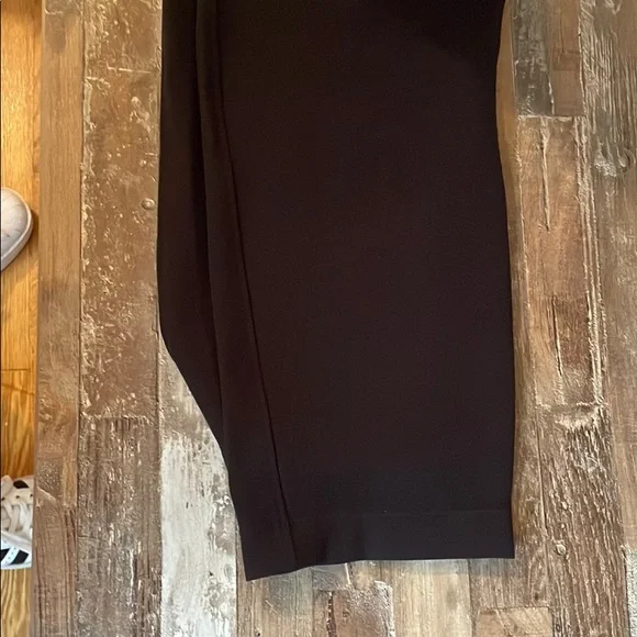 Lululemon On The Fly Pant size 2 - Picture 5 of 7